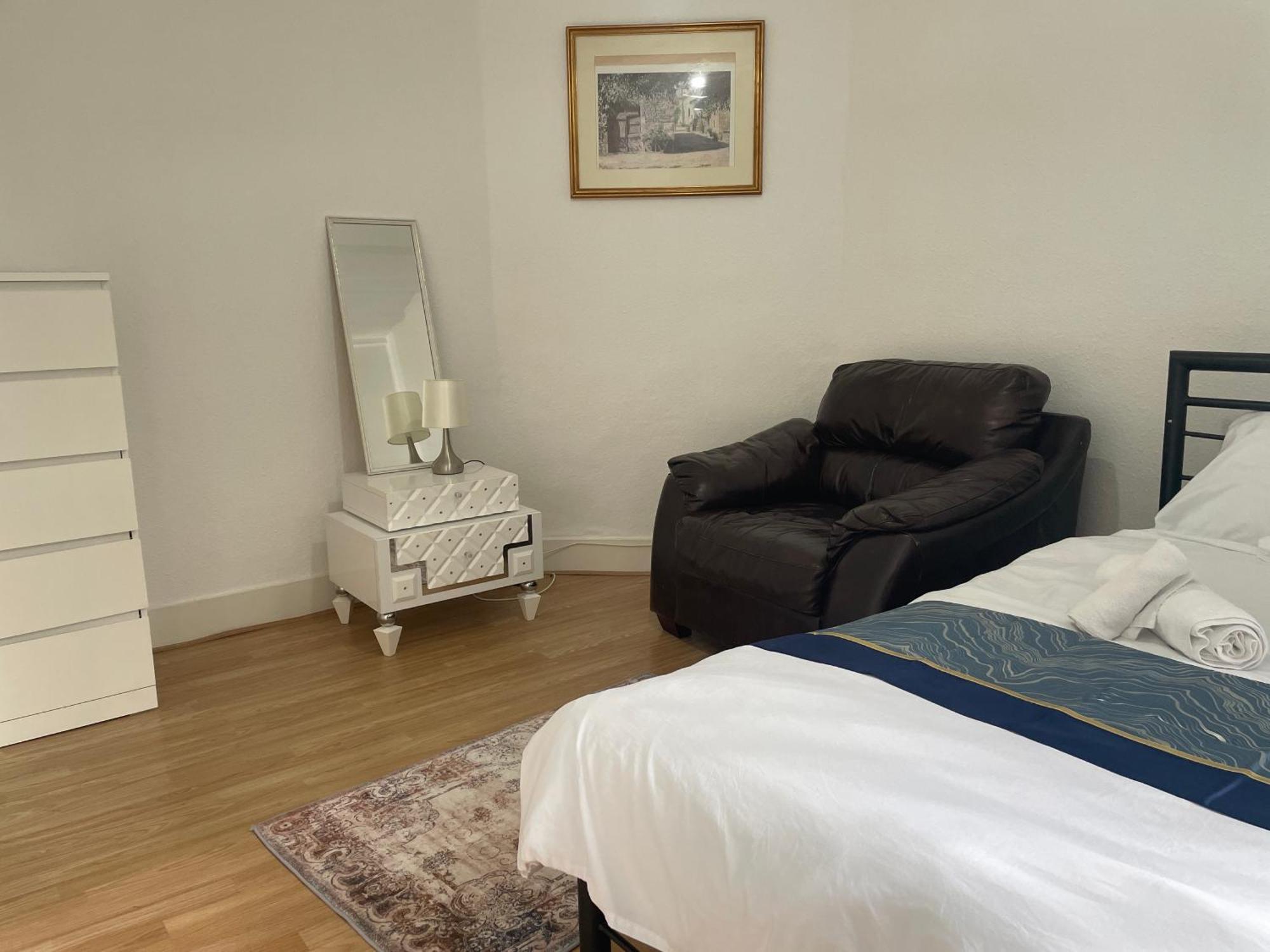 5 Bed 5Mins From Wembley Stadium 런던 외부 사진